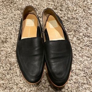 USED black flats / size 9 / dolce vita